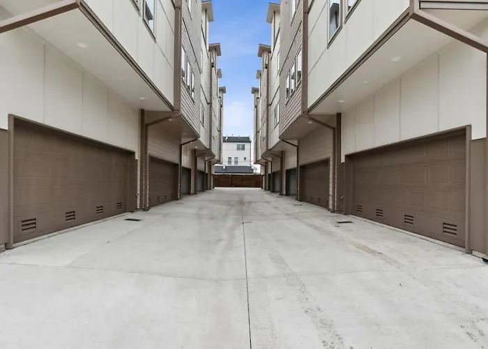 The Opal 2bd Towenhouse 7st Walkable * Fort Worth